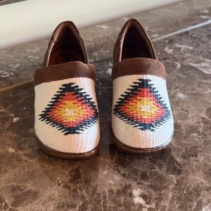Brown and Multicolor Patterned Clogs